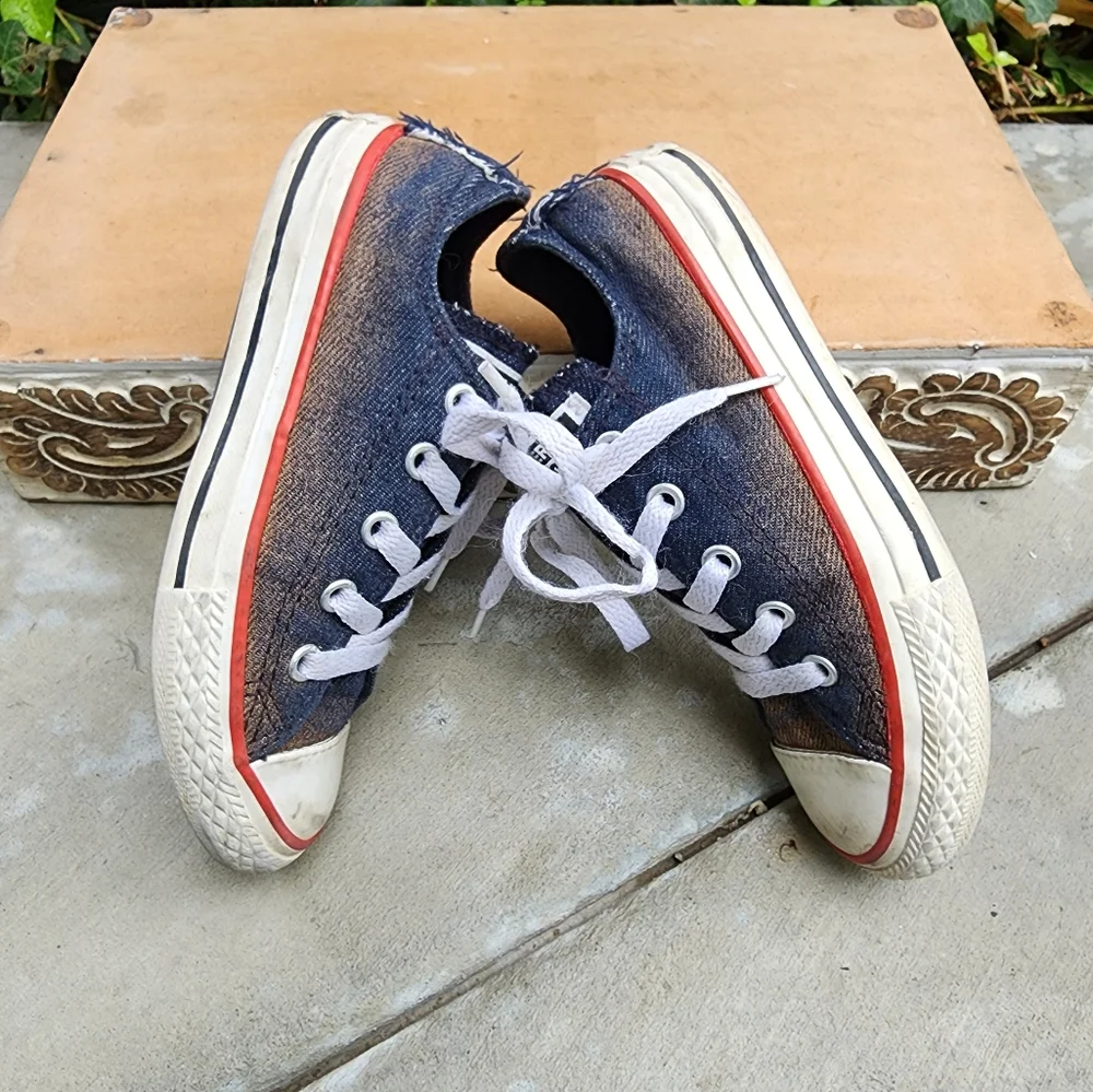 Converse Sneakers